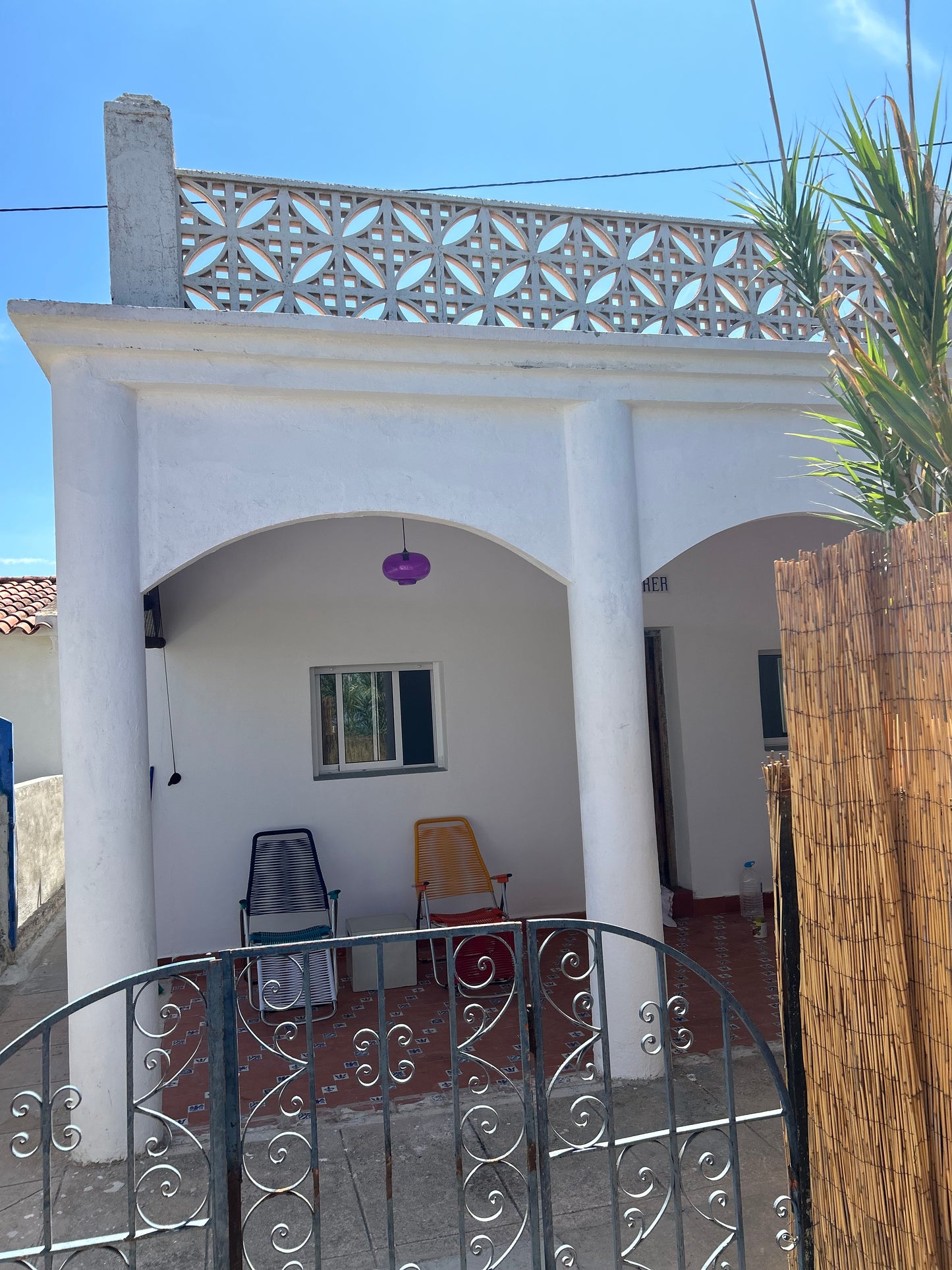Beach house in Denia with a big garden